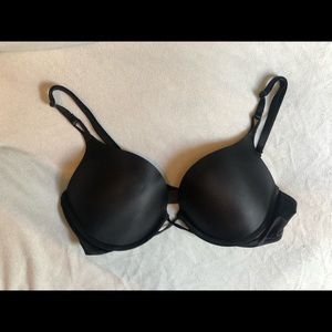 Victoria’s Secret Bombshell Black - 36B